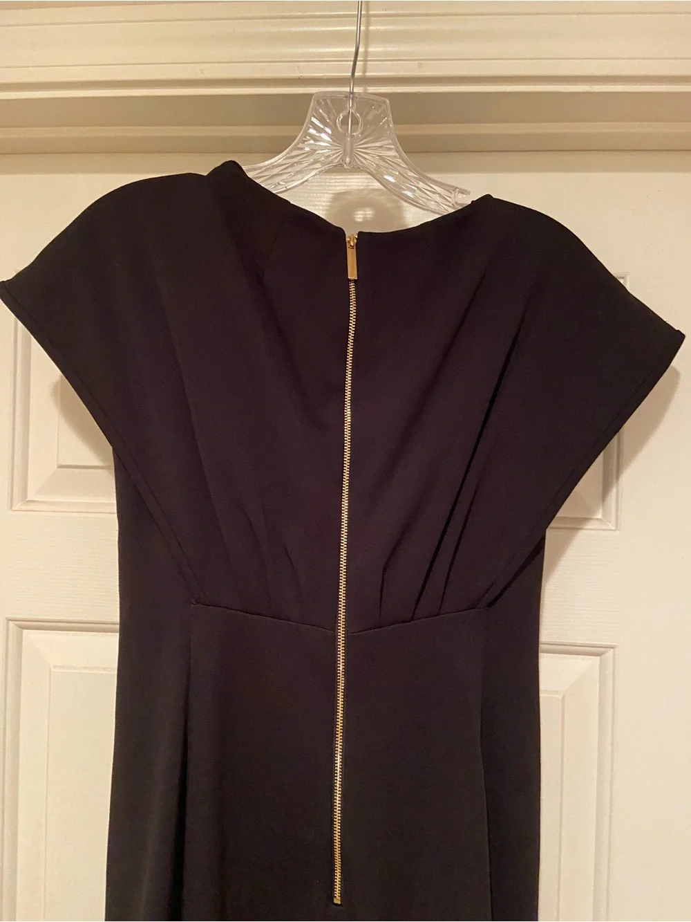 NWT Michael Kors Calvin Klein Collab Size 8 Black Short-Sleeve Midi Sheath Dress